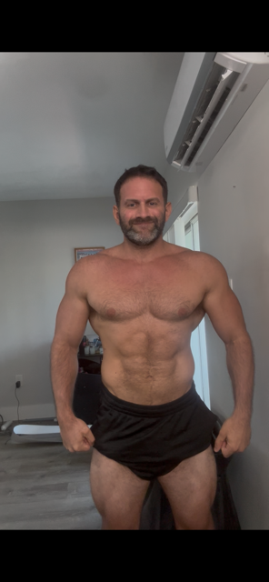Front check-in photo at 10 weeks out