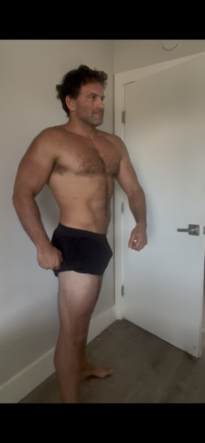 Side check-in photo at 13 weeks out